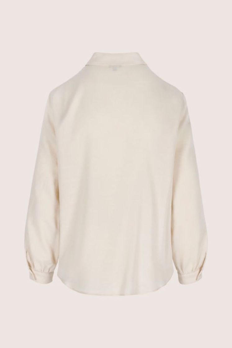  028 WHISPER WHI