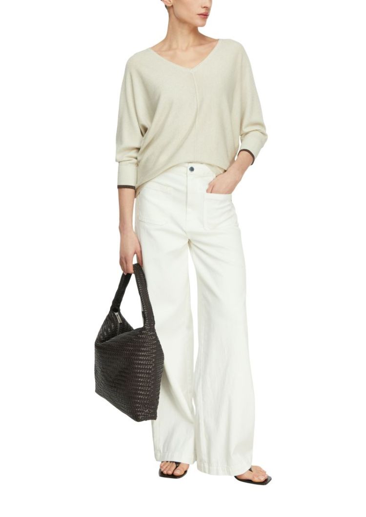 60261.SEA 604.1717012 0403 WHITE