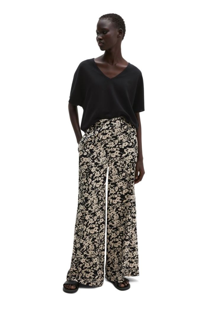  0095 Black_Mult