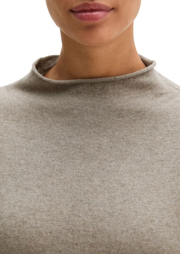  2204 Stone Taup