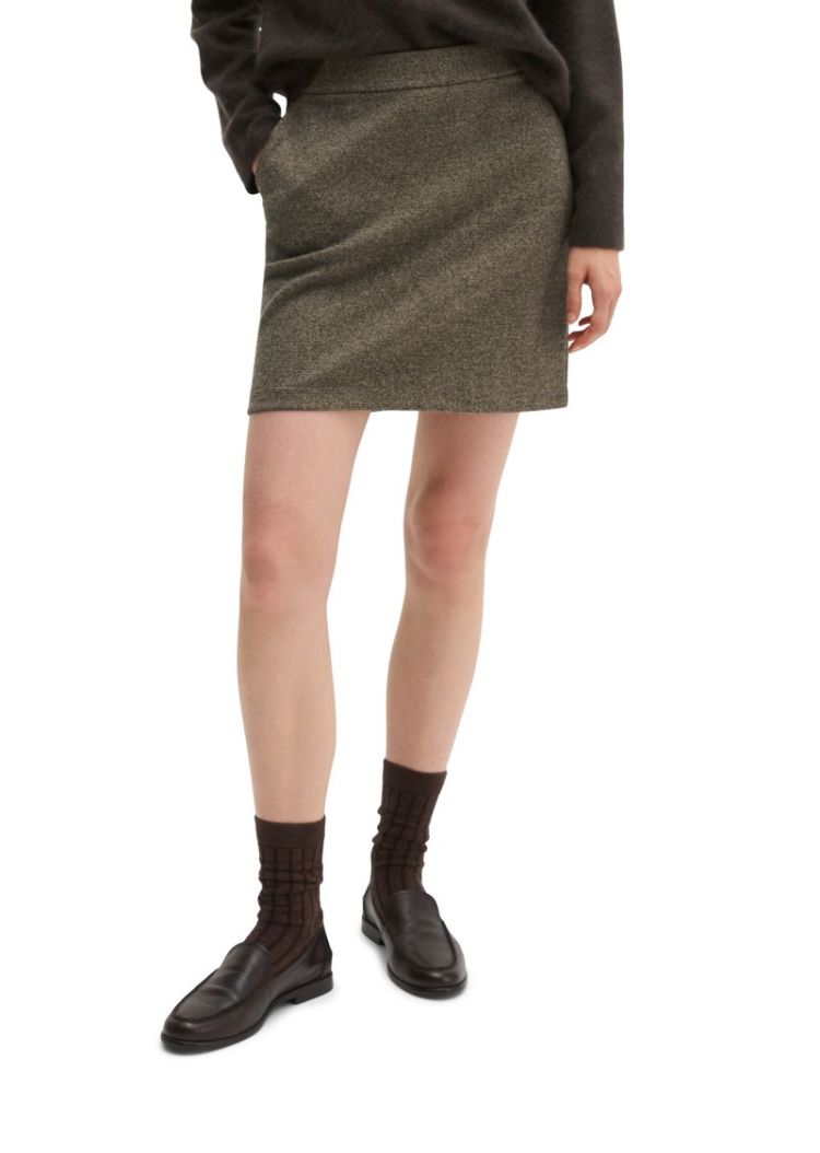  1543 Dark Brown
