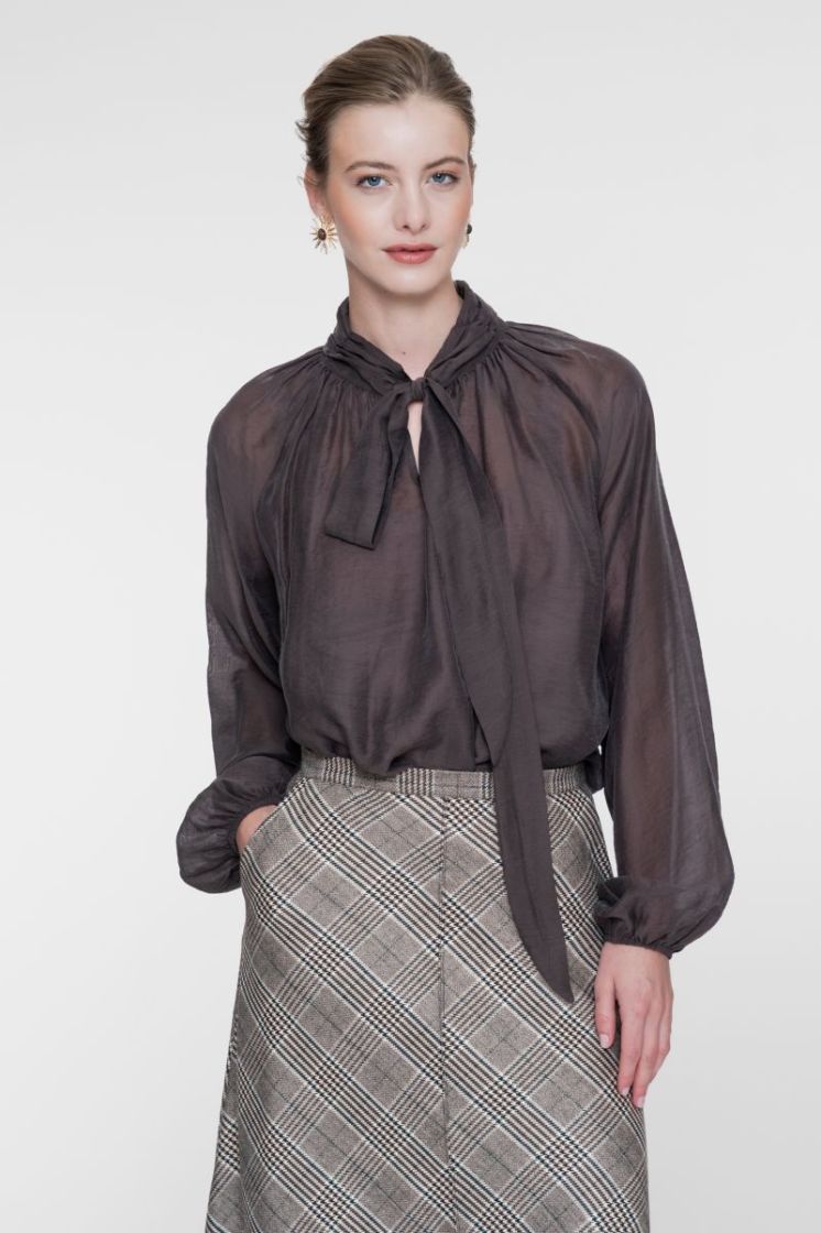  000775 brown