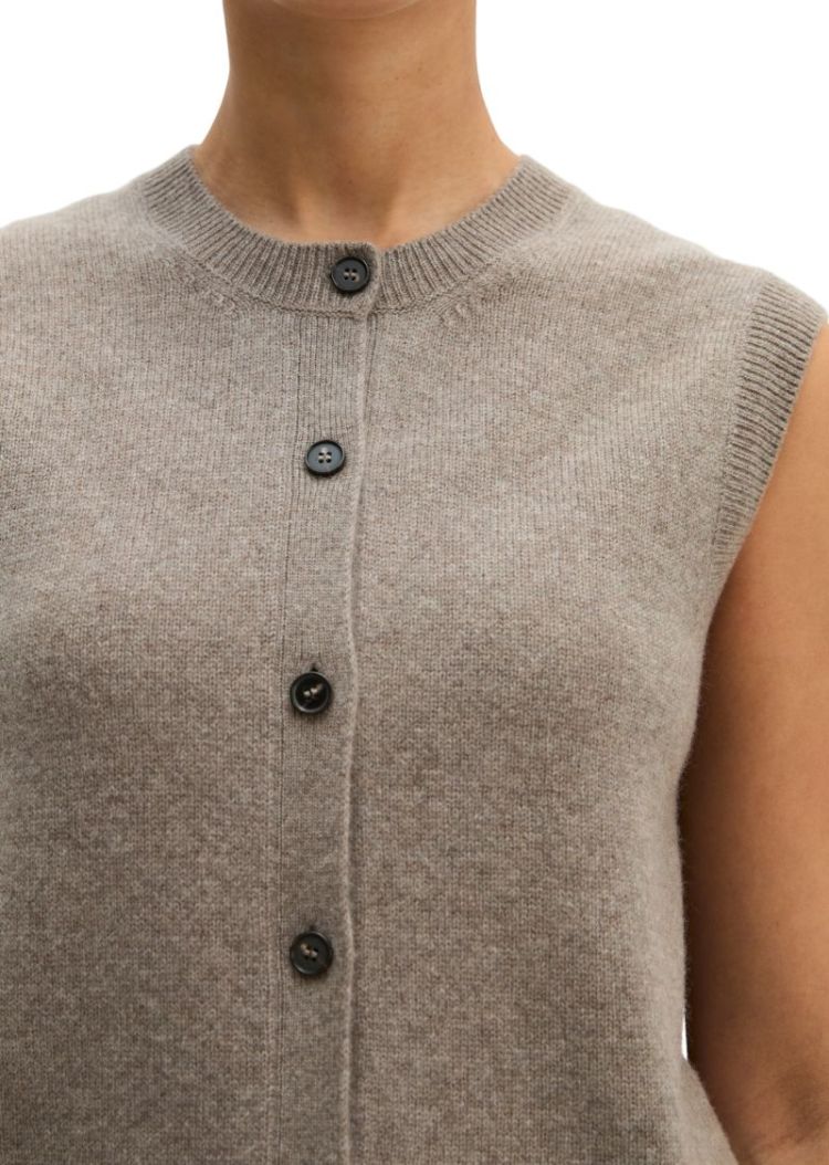  2204 Stone Taup